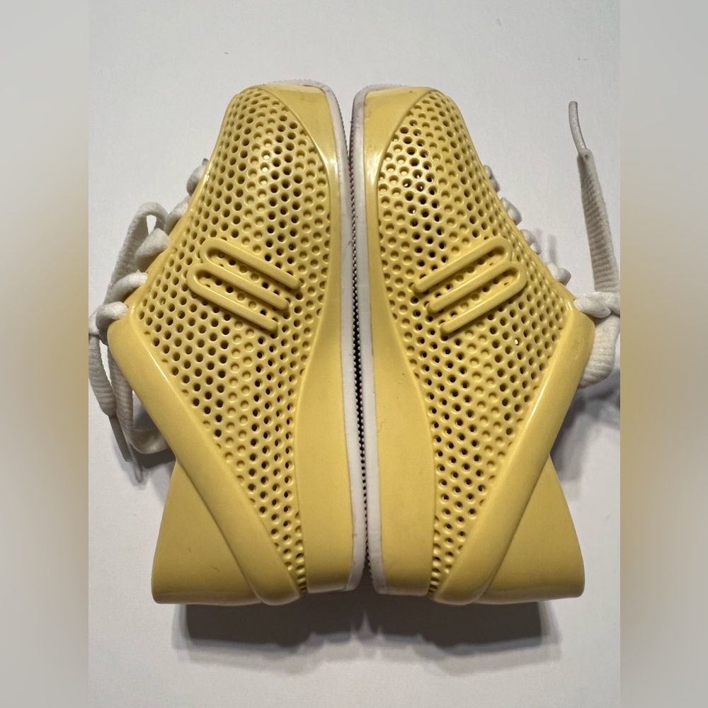 Mini Melissa MLSA Yellow Lace Up Sneakers Tennis Shoes Sz 6